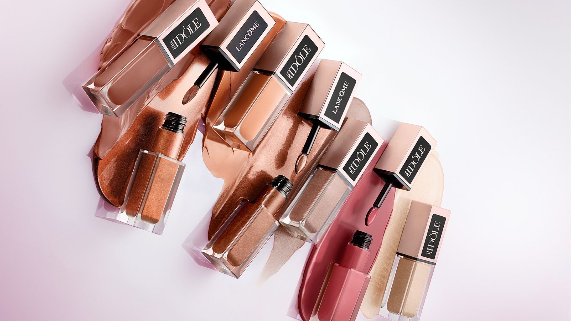 Maquillaje con delineado