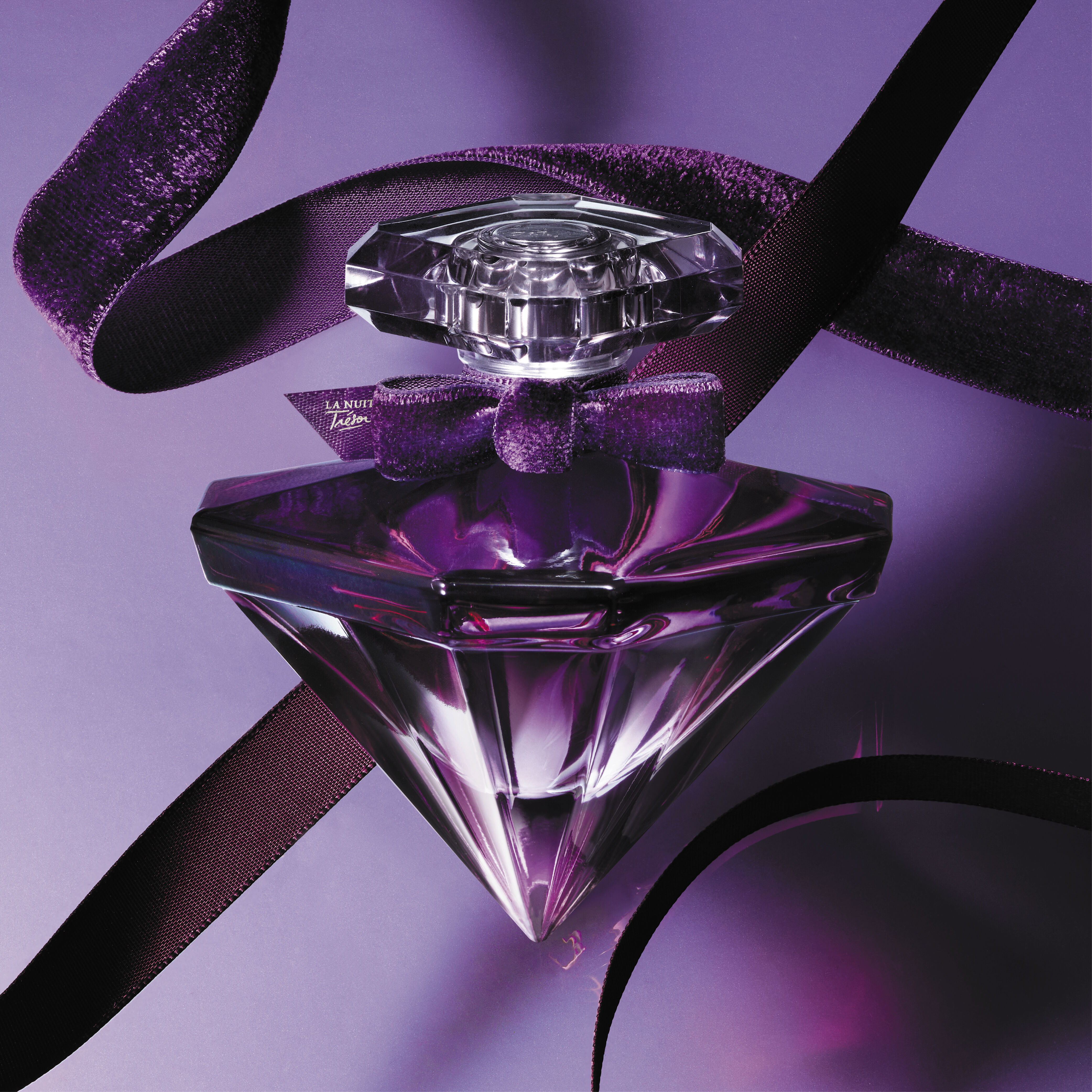 LA NUIT TRESOR LE PARFUM