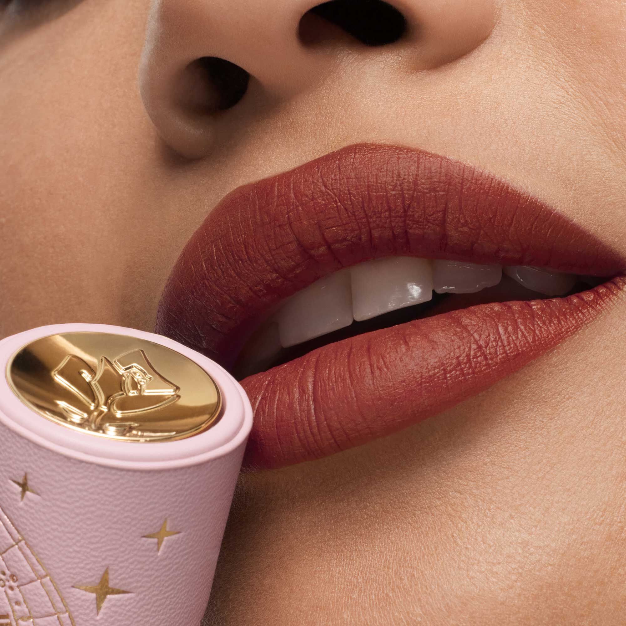 L’ABSOLU ROUGE​ DRAMA MATTE​