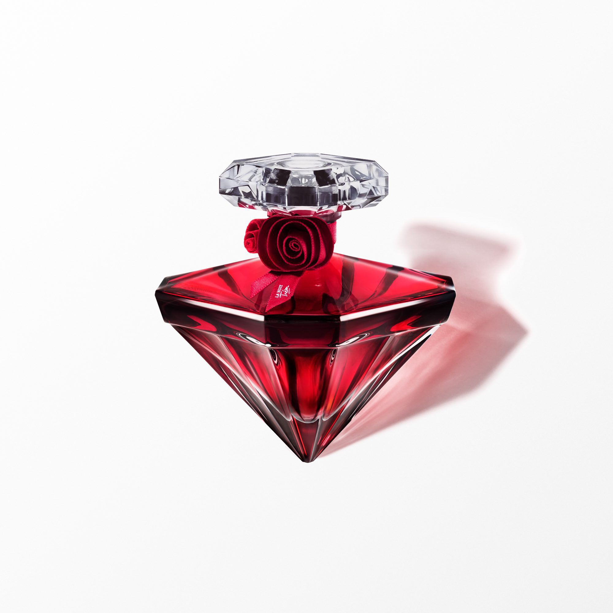 LA NUIT TRESOR ROUGE DRAMA
